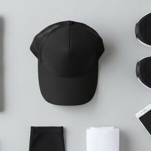 NWT Gaiam Solstice Black Mesh Trucker Hat - Women's Fit - NEW